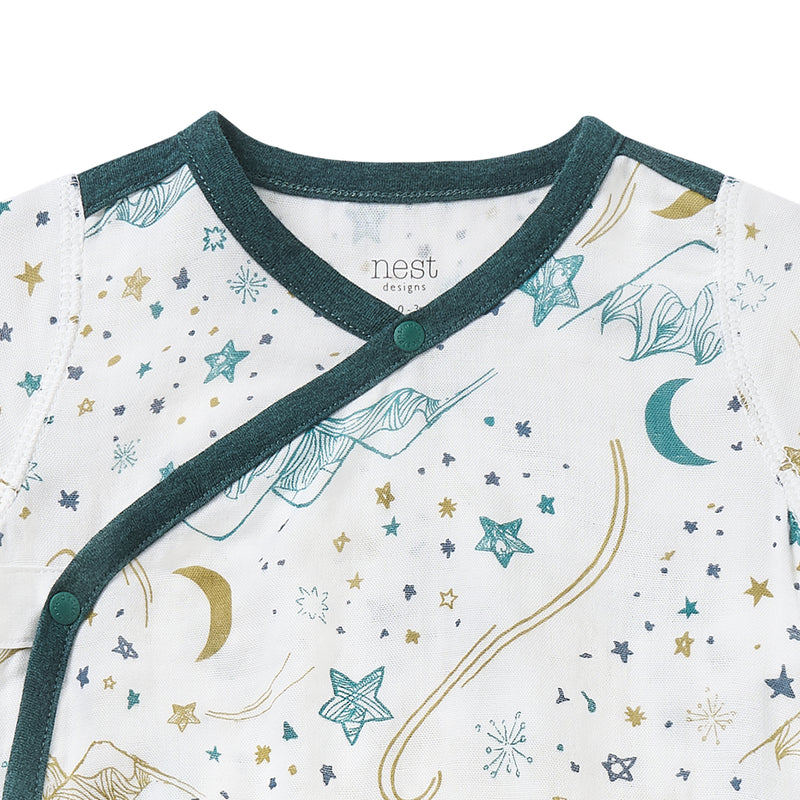 Nest Designs-Short Sleeve Kimono Onesie (Bamboo Spandex Muslin)-Stars White