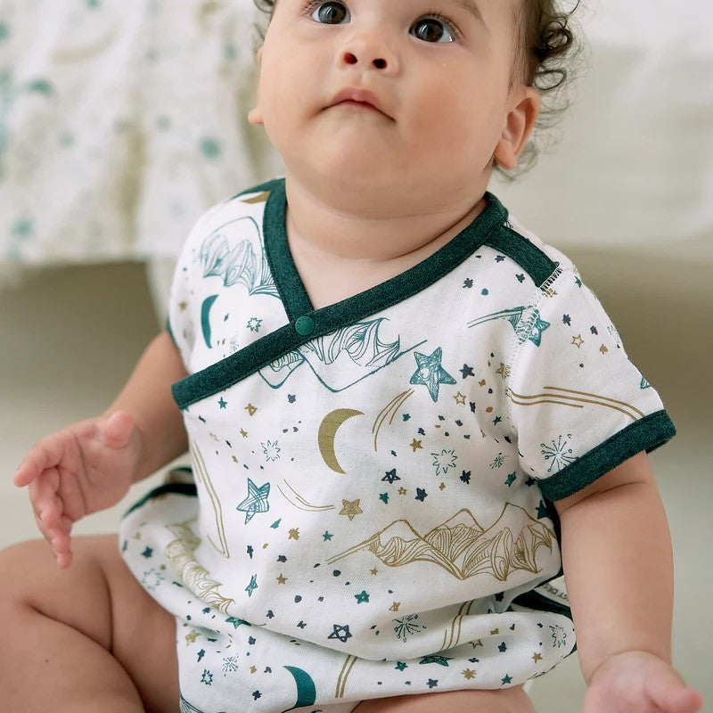 Nest Designs-Short Sleeve Kimono Onesie (Bamboo Spandex Muslin)-Stars White