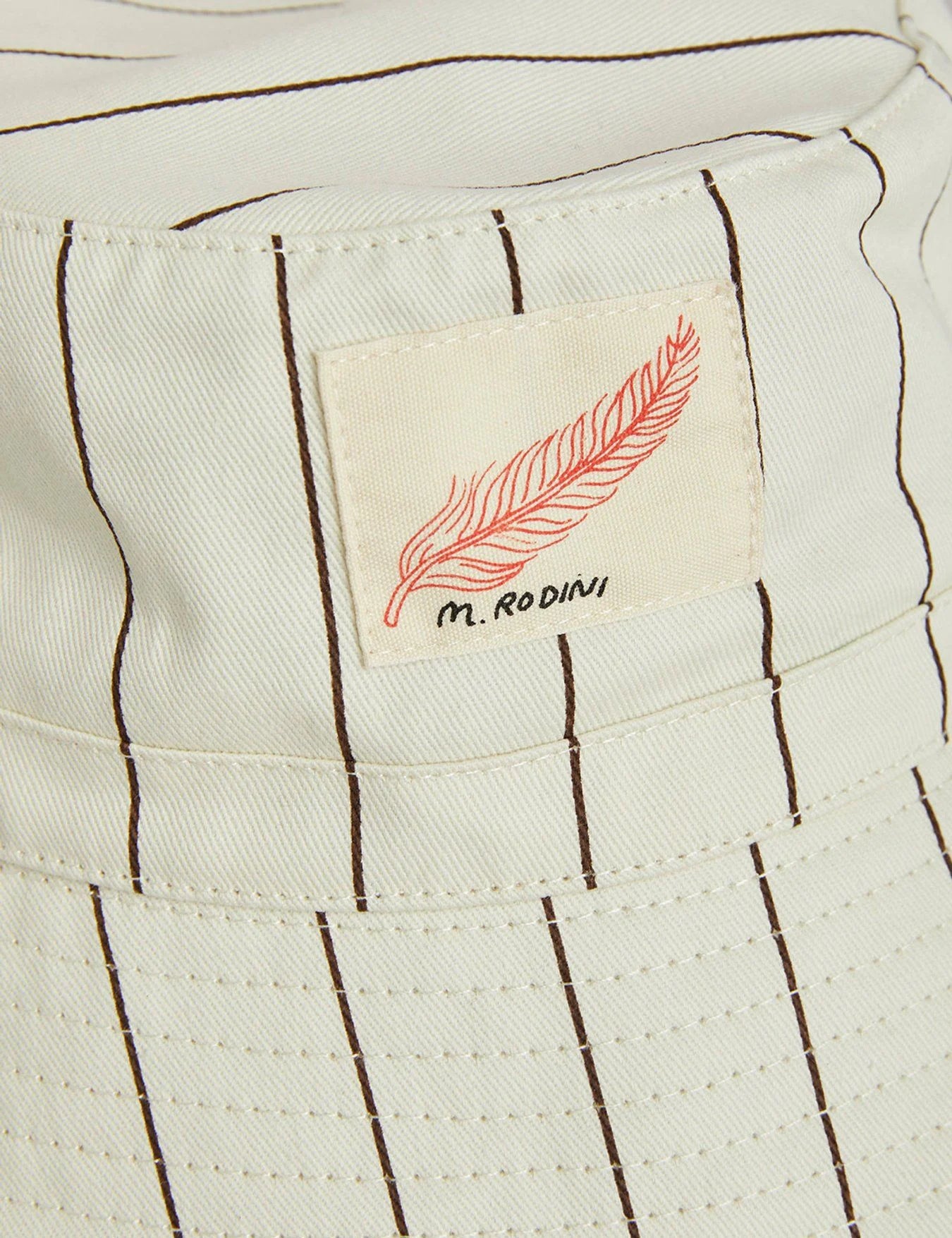 Feather hike hat-Offwhite