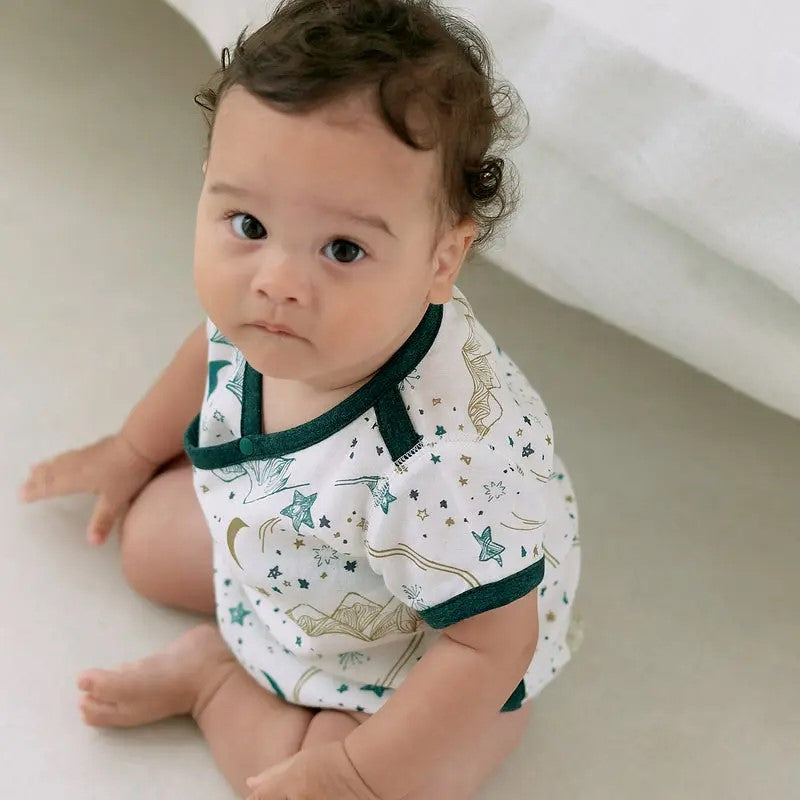 Nest Designs-Short Sleeve Kimono Onesie (Bamboo Spandex Muslin)-Stars White