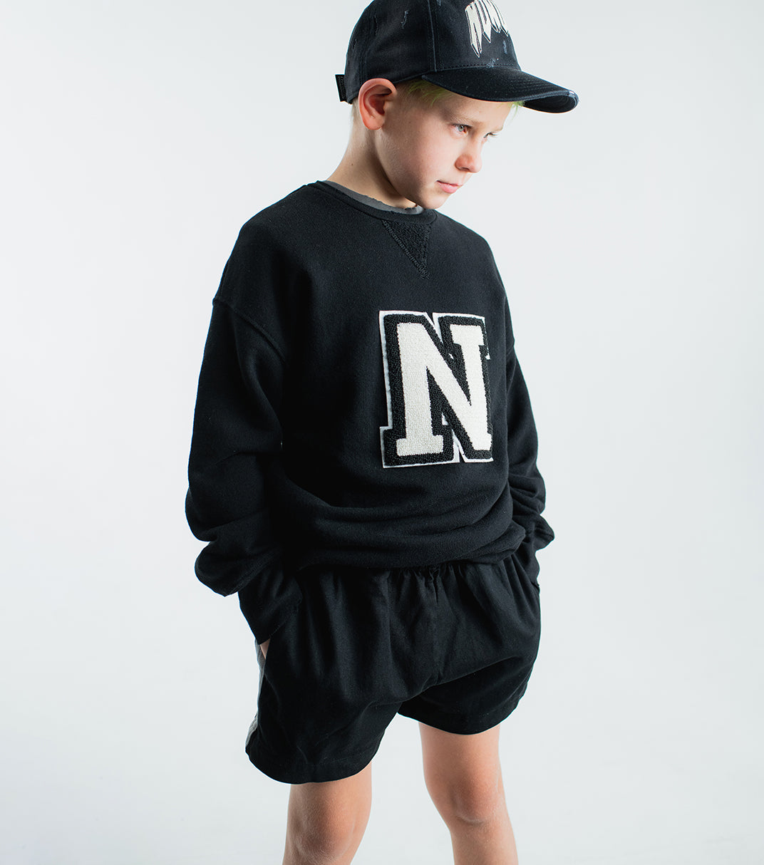 RETRO GYM SHORTS - BLACK